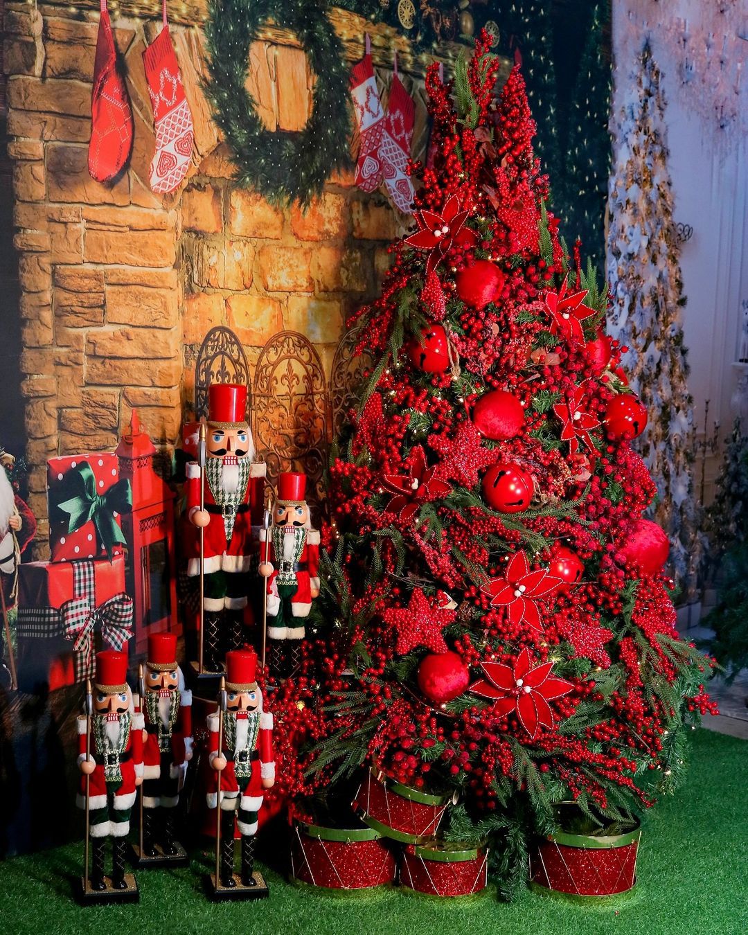 Árvore De Natal Decorada "Classic Noel"