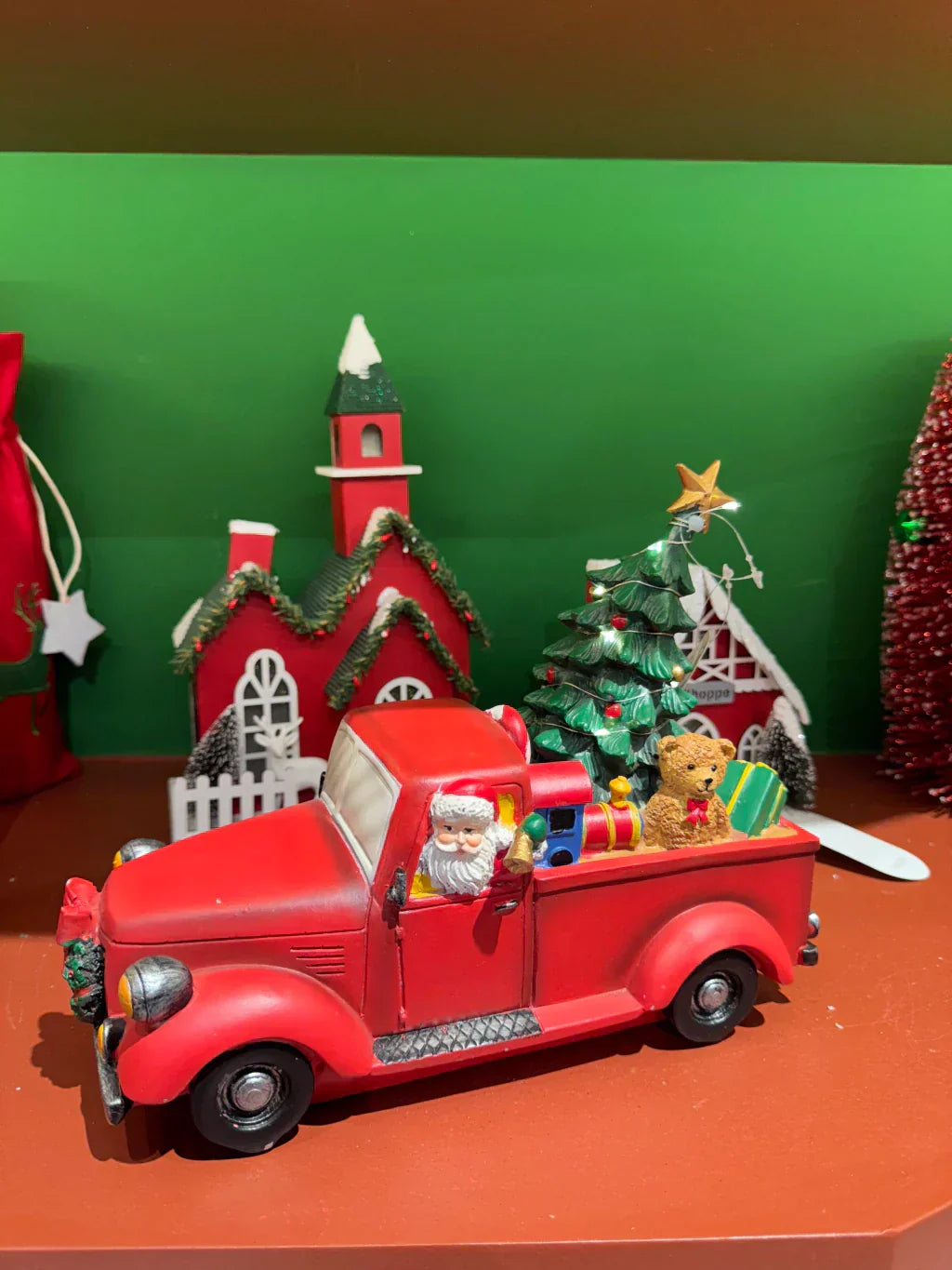 Carro Noel resina 28x21cm - Pré venda