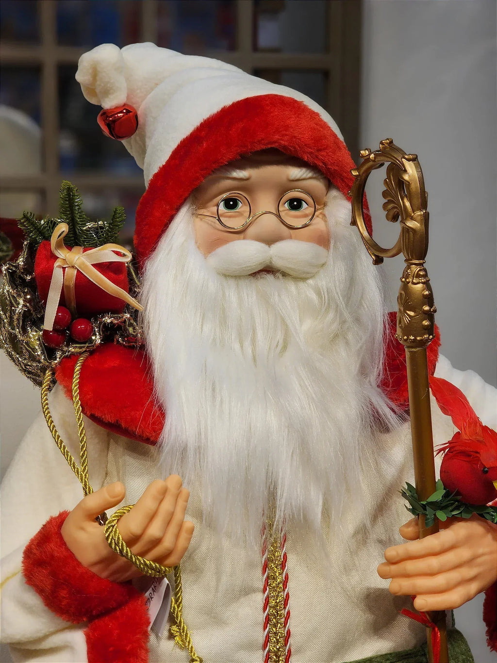 PAPAI NOEL CARDEAL EM PÉ VERMELHO E VERDE 80CM