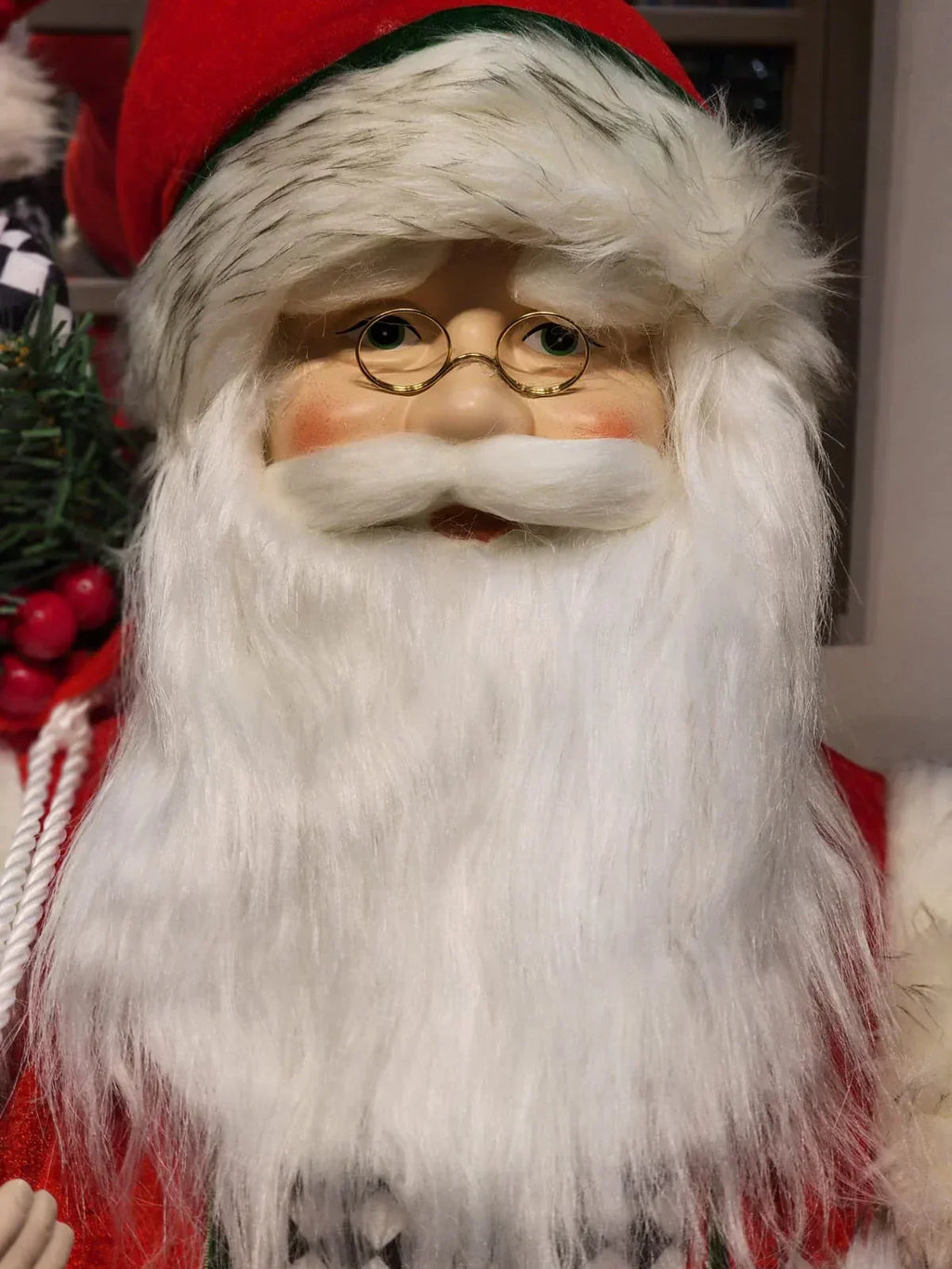 PAPAI NOEL EM PÉ VERMELHO, BRANCO E PRETO 80CM