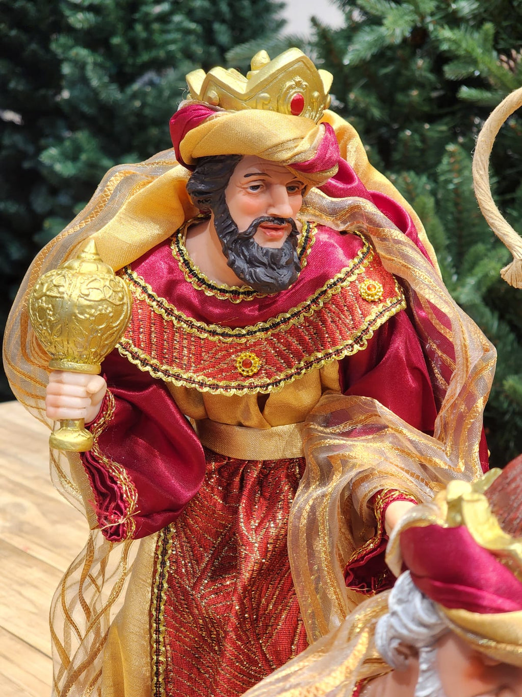 PRESÉPIO DE RESINA COM TECIDO LUXO 11 PÇS | Promoção apenas tamanhos de 28 e 36cm