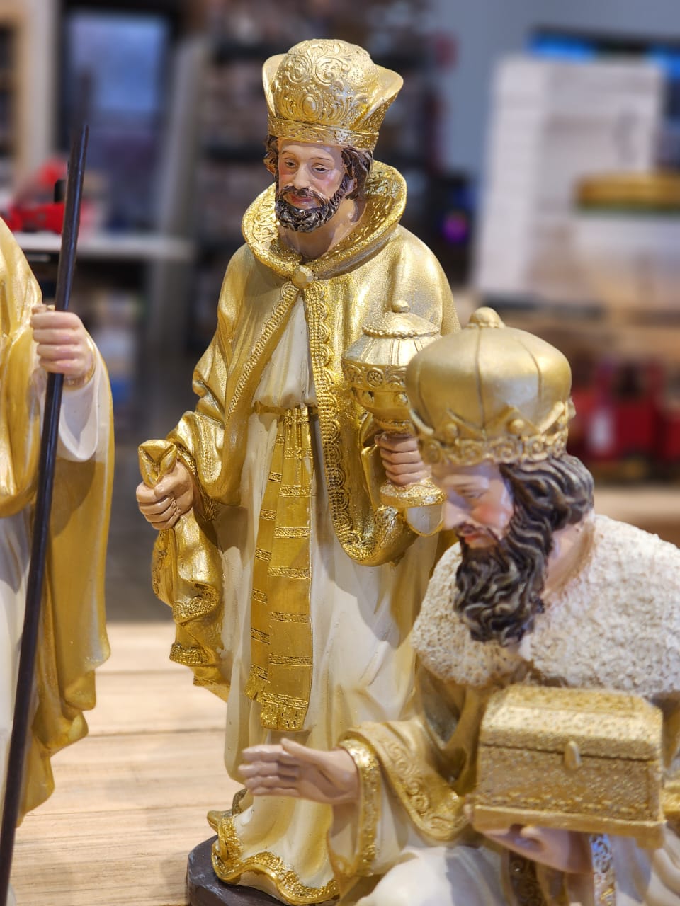 PRESÉPIO EM RESINA 11 PÇS DOURADO LUXO